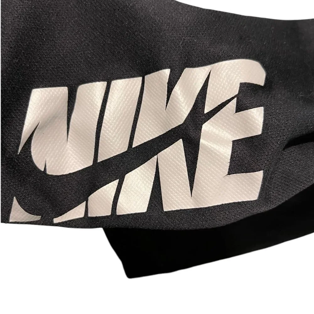 Nike boys black shorts‎ size small
